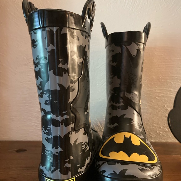 Western Chief boys Batman boots size 11/12 excellent condition - Picture 5 of 5